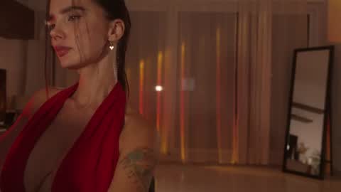 Jennifer Diaz online show from August 8, 9:56 pm