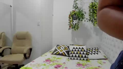 juana_naranjo online show from July 3, 3:23 am