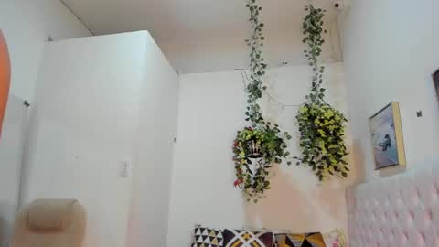 juana_naranjo online show from July 18, 3:43 am