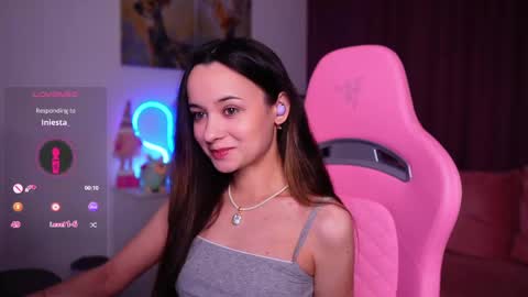 Angelina online show from April 21, 3:08 pm