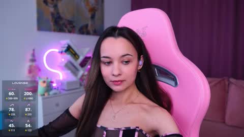 Snapshot of juicy___angel chatting on October 22, 11:15 am Angelina online show from October 22, 11:15 am