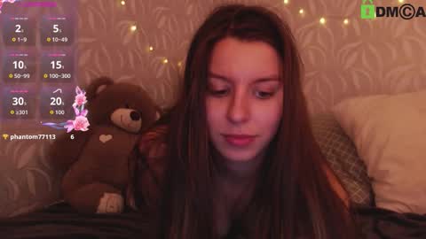 laura online show from September 17, 2:04 pm