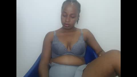 Snapshot of juicykinkx chatting on October 20, 7:06 pm juicykinkx online show from October 20, 7:06 pm