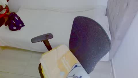 Snapshot of juli_69 chatting on September 16, 6:38 pm Juliana Torres online show from September 16, 6:38 pm