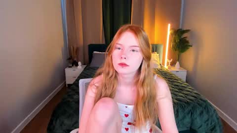 Julia online show from February 14, 2:13 am