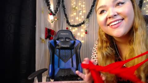 Juliana online show from January 8, 4:23 am