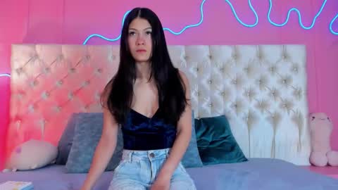 Julieta  online show from December 20, 12:20 pm