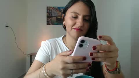 Julieta r0ssi online show from December 16, 12:55 pm