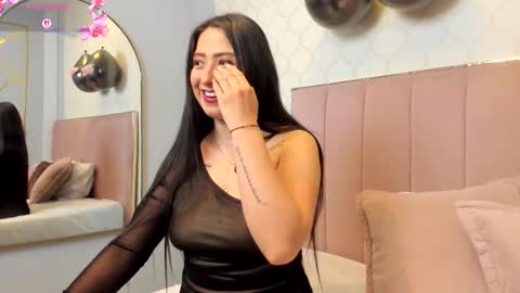   online show from February 21, 8:09 pm