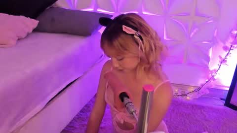 Julieth online show from December 5, 9:27 pm