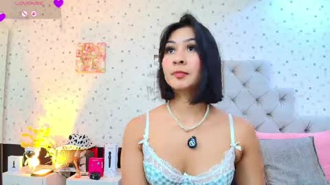 Julieta Reyes   online show from April 18, 12:29 pm