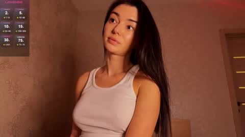 Hloya online show from September 30, 6:57 pm