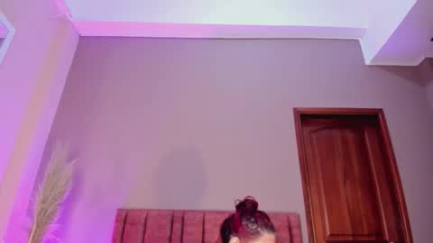 Jupiter Fox online show from December 15, 9:53 pm