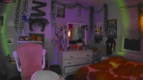 jupitersclaim online show from October 16, 1:08 am