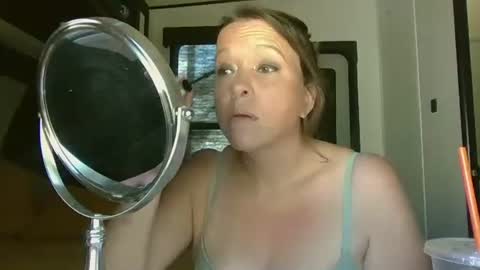 CamperGirl online show from April 28, 3:27 pm