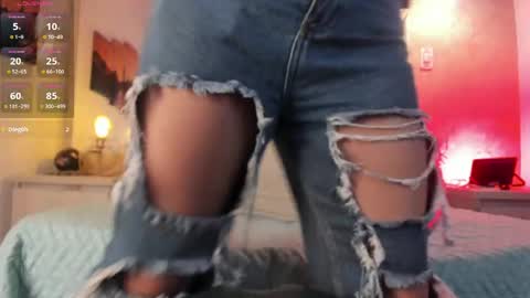 Kailin online show from April 14, 1:11 pm