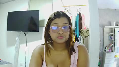 kari online show from February 19, 8:18 pm