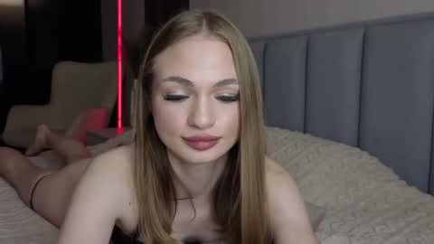 karinchik544 online show from April 4, 2:49 pm