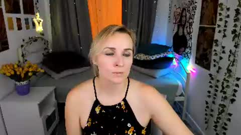 Karina  online show from March 2, 9:08 pm