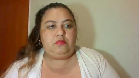 karissa online show from February 7, 11:47 am