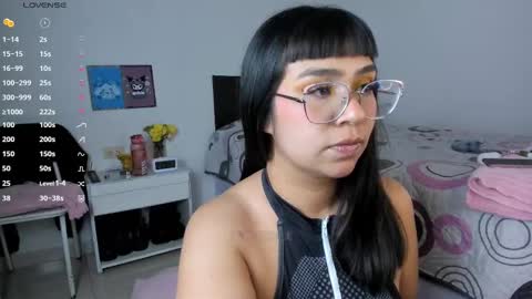 Snapshot of karla__1 chatting on March 11, 2:53 am Ill be on at sunday see u Lynn  Could u help me to reach 100 Thmbs upp plssss   Independent girl 3 online show from March 11, 2:53 am