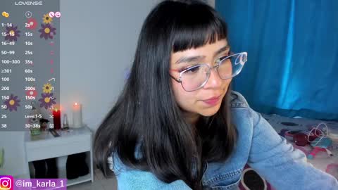 Snapshot of karla__1 chatting on January 1, 2:20 pm Ill be on at sunday see u Lynn  Could u help me to reach 100 Thmbs upp plssss   Independent girl 3 online show from January 1, 2:20 pm