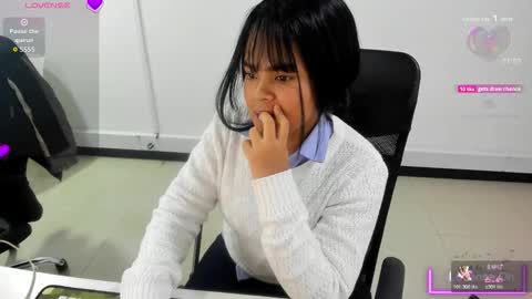 Snapshot of karla_cg chatting on October 23, 5:08 pm karla_cg online show from October 23, 5:08 pm