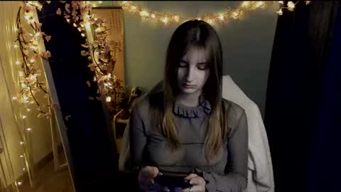 Karla online show from March 6, 1:17 pm