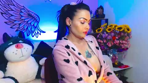 Karol Kenedy online show from February 18, 8:13 am