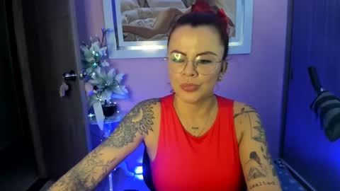 Snapshot of karol_milf__ chatting on February 8, 1:22 am kAROL MILF   online show from February 8, 1:22 am