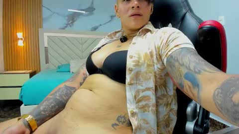 Karoll online show from February 26, 8:08 pm