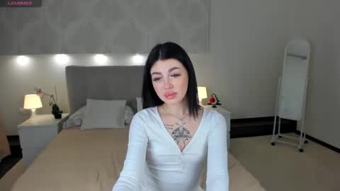 Karolina online show from January 9, 9:35 am