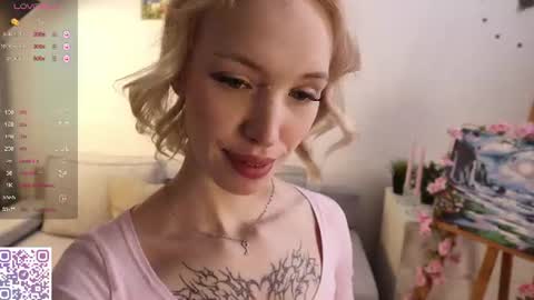 Karoline online show from June 16, 10:11 pm