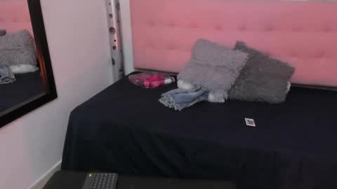   online show from April 16, 10:34 pm