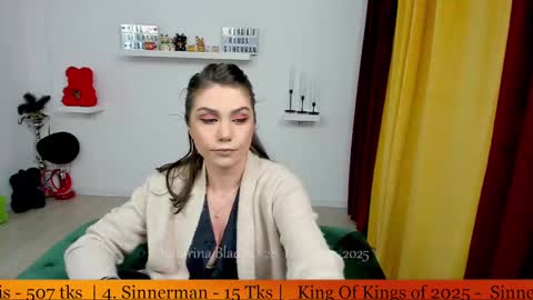    online show from February 28, 6:52 pm