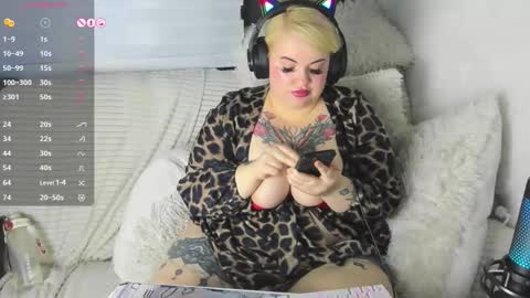 Katarina online show from May 31, 6:09 pm