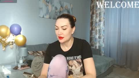 Therapist online show from March 8, 5:03 am