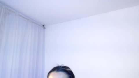 Help me with rate thanks  online show from April 12, 4:26 am