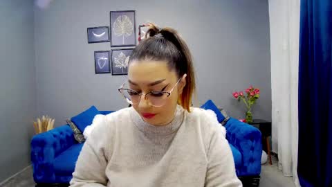 Kate online show from February 20, 6:35 pm