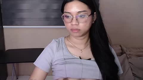 Katherine online show from May 16, 7:57 pm