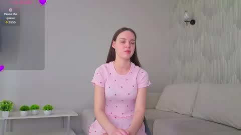 Sofi online show from April 18, 2:14 am