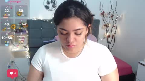 kathygonzalez_ online show from December 2, 11:11 am