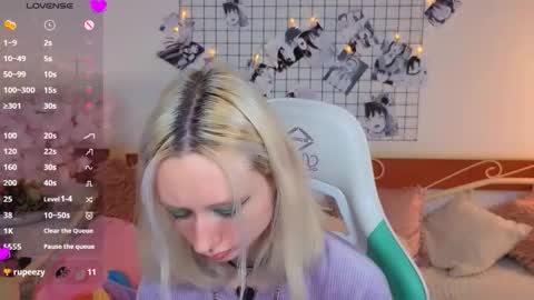 Katia  online show from February 15, 7:51 am