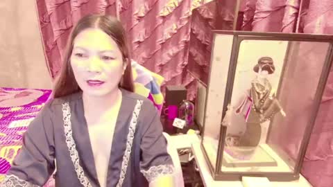 Kate online show from May 10, 6:32 pm