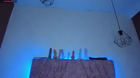 Katie online show from March 27, 8:37 am