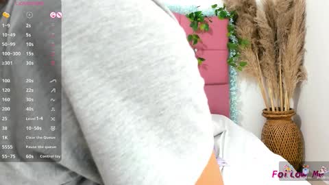 Snapshot of katriana_sex chatting on September 24, 3:27 am Katriana online show from September 24, 3:27 am
