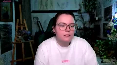 Snapshot of katrinclub chatting on September 13, 6:05 pm Katrin online show from September 13, 6:05 pm