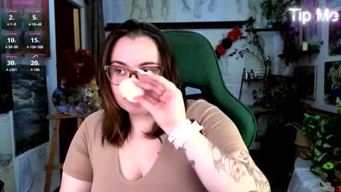 Snapshot of katrinclub chatting on October 20, 6:11 pm Katrin online show from October 20, 6:11 pm