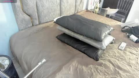 Katerine online show from February 2, 3:32 am