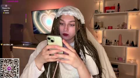 Olivia online show from May 2, 3:59 pm